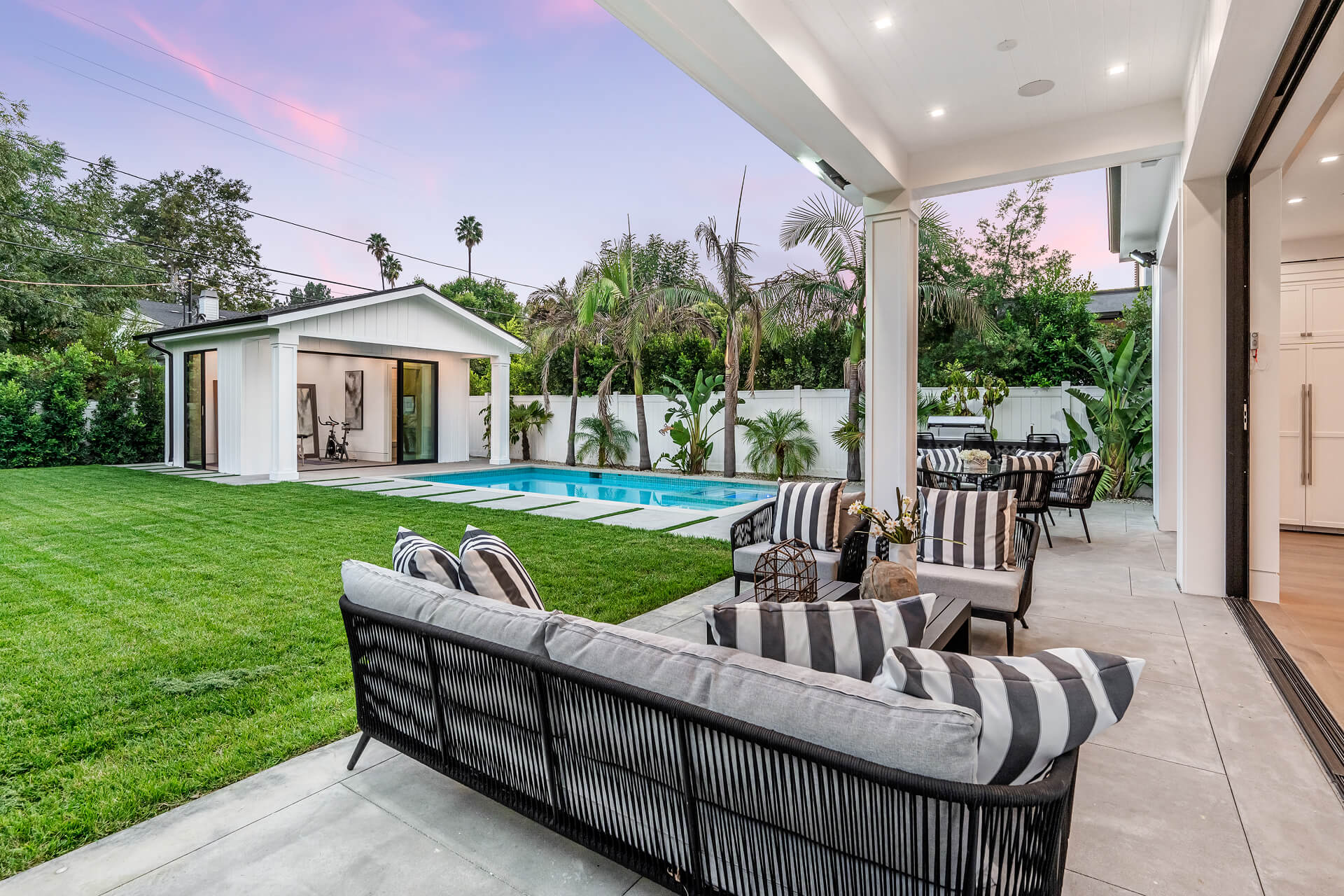 Header-porches-patios